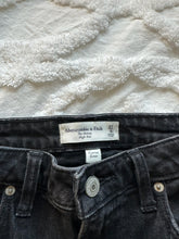 Load image into Gallery viewer, a&amp;f black skinny high rise/curve love jeans
